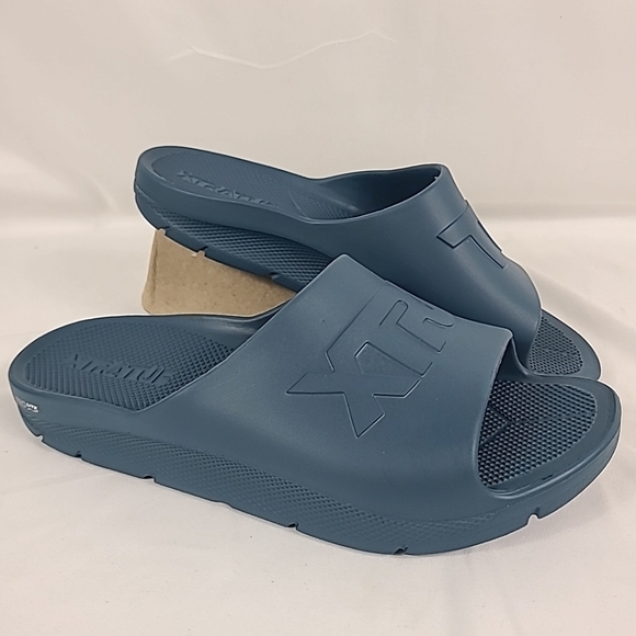 Xtratuf Other - NEW Xtratuf Men's Apres Fish Slide Sandals Blue Sz 12M